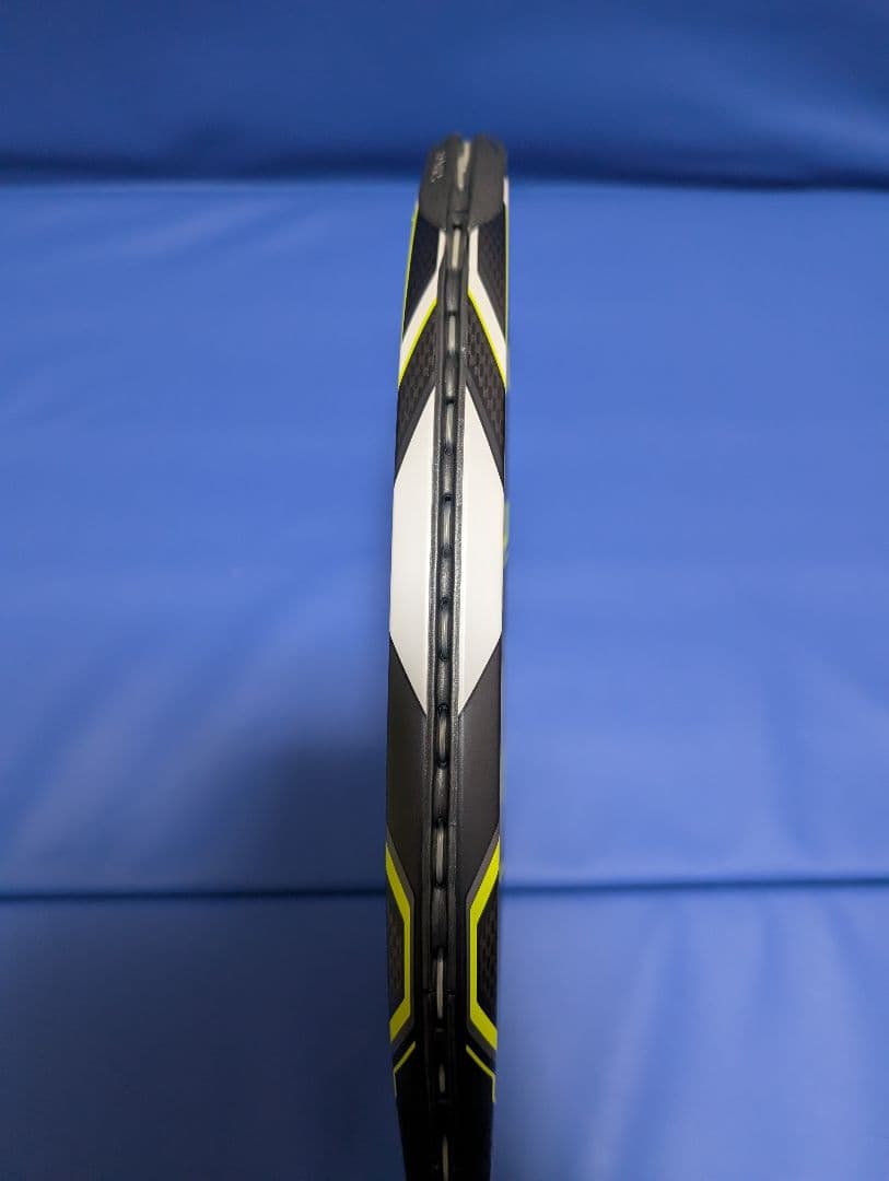 ヨネックス　EゾーンDR100