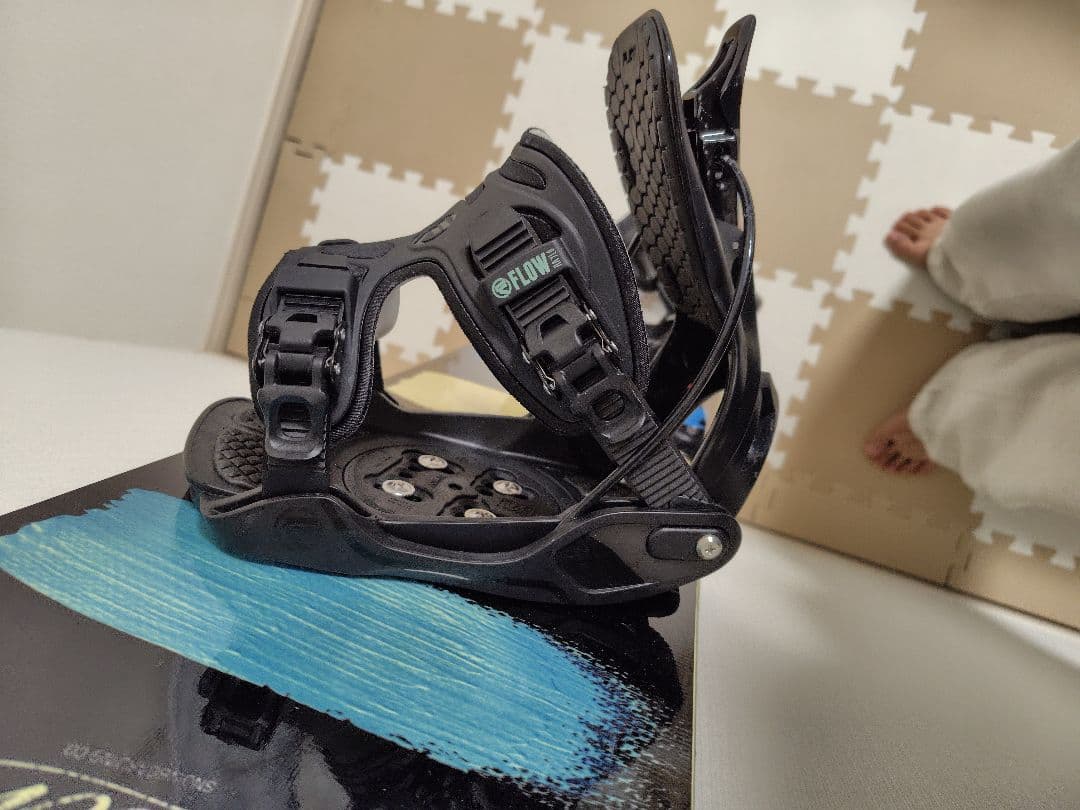 Flow Silhouette　スノーボード　ビンディング　haylo
