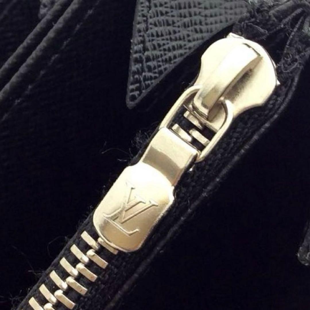 ルイヴィトン エピ 長財布 ジッピーウォレット ブラック ノワール 新型 メンズ