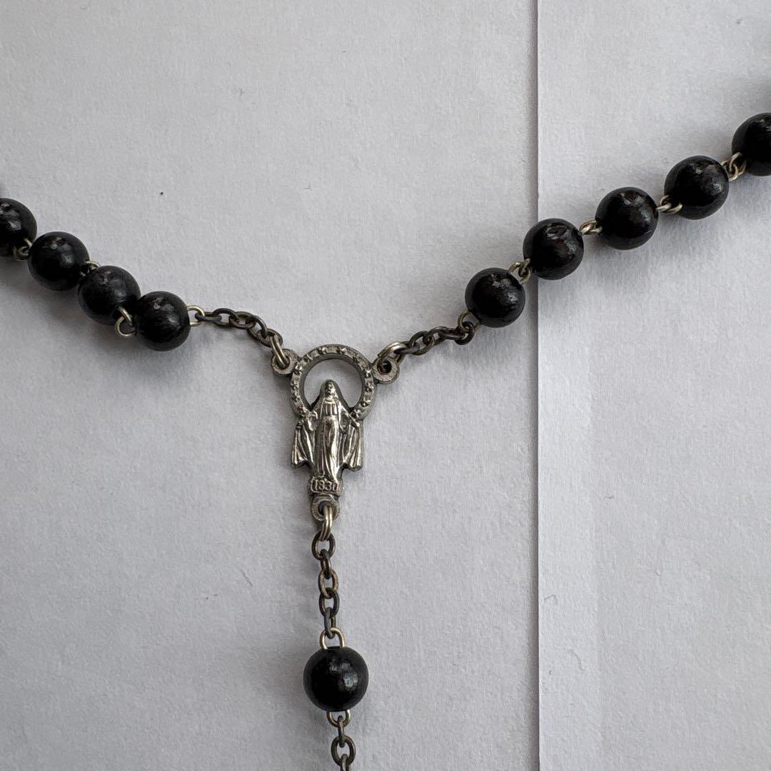 ドルガバ　黒いビーズのロザリオネックレス