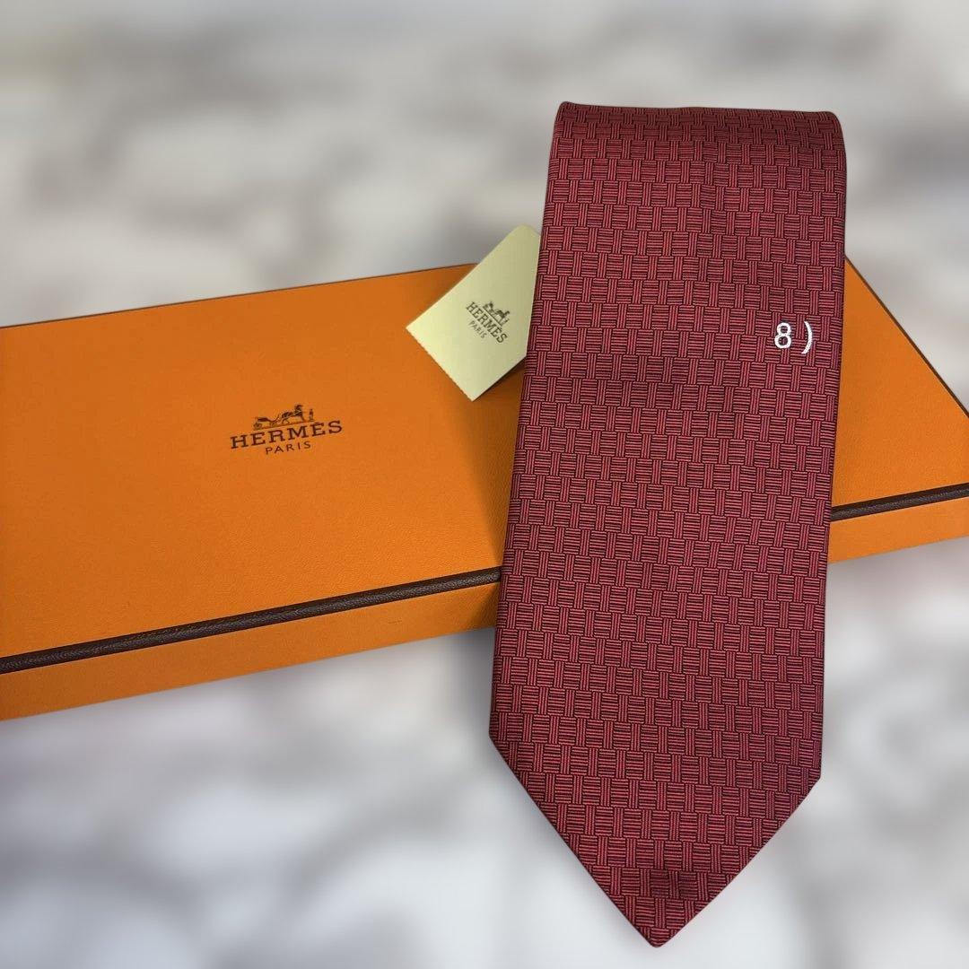 【タグ&箱&カード付✨】HERMES ネクタイ　レッド　赤　ファソネ　刺繍