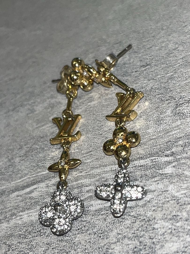louis vuitton ドロップ ピアス ゴールド