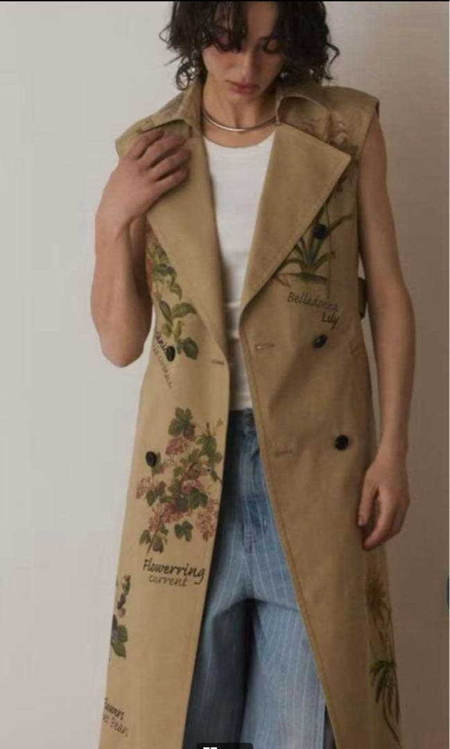 GRACE CONTINENTAL プリントトレンチワンピース