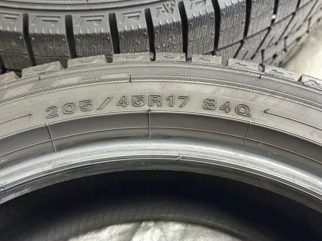 2024年製イボ付 205/45R17 DUNLOP WINTER MAXX03