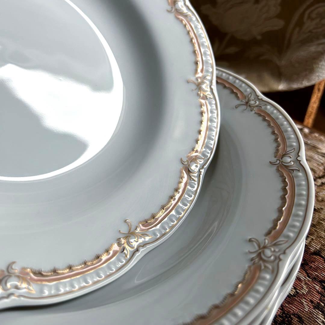 ドイツ製 Hutschenreuther ペールピーチ 金彩 美しいレリーフ5枚