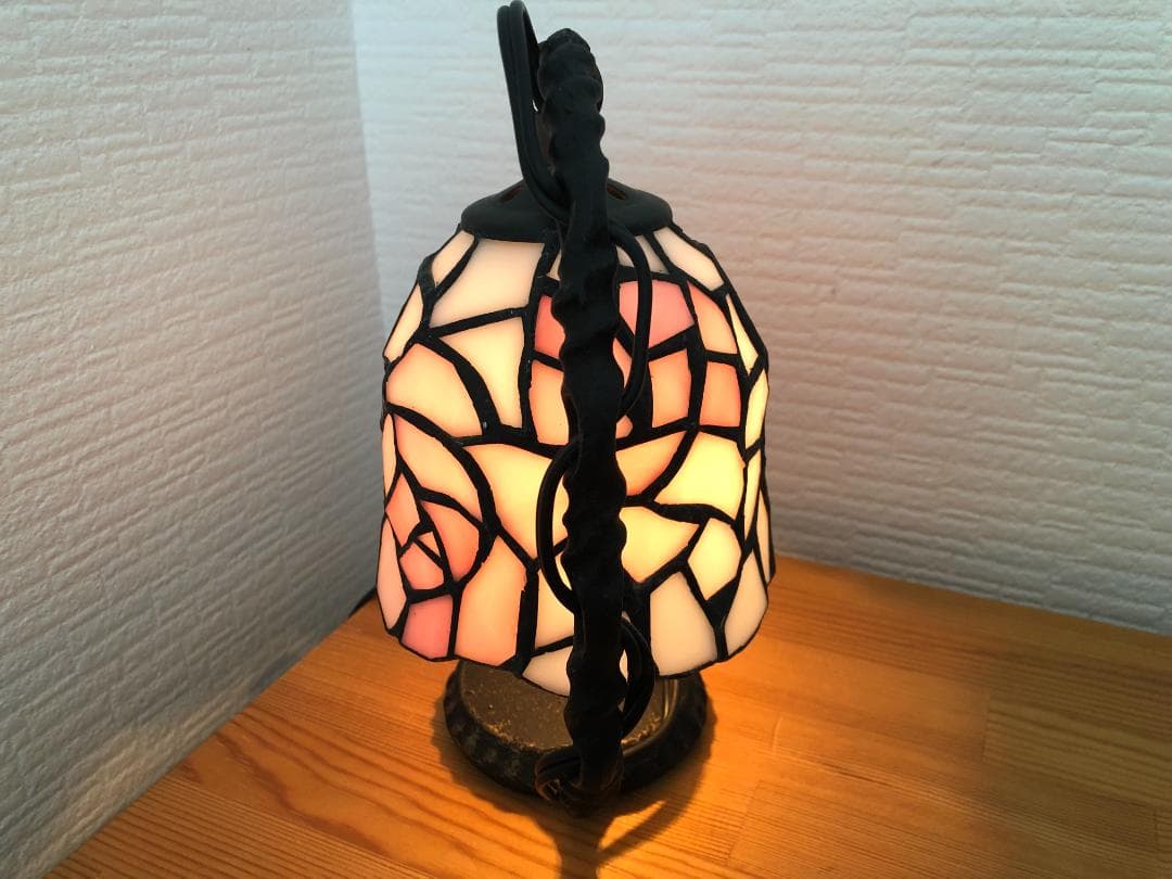 【アンティーク風】バラ柄 薔薇 ステンドグラス テーブルランプ ガレ風