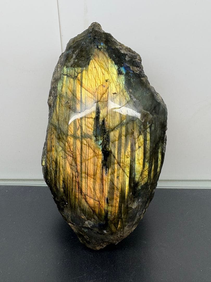 ラブラドライト 原石　特大　置物