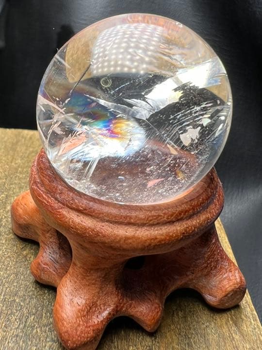 0725100  レインボーアイリスクォーツ　30ミリ　台座付き