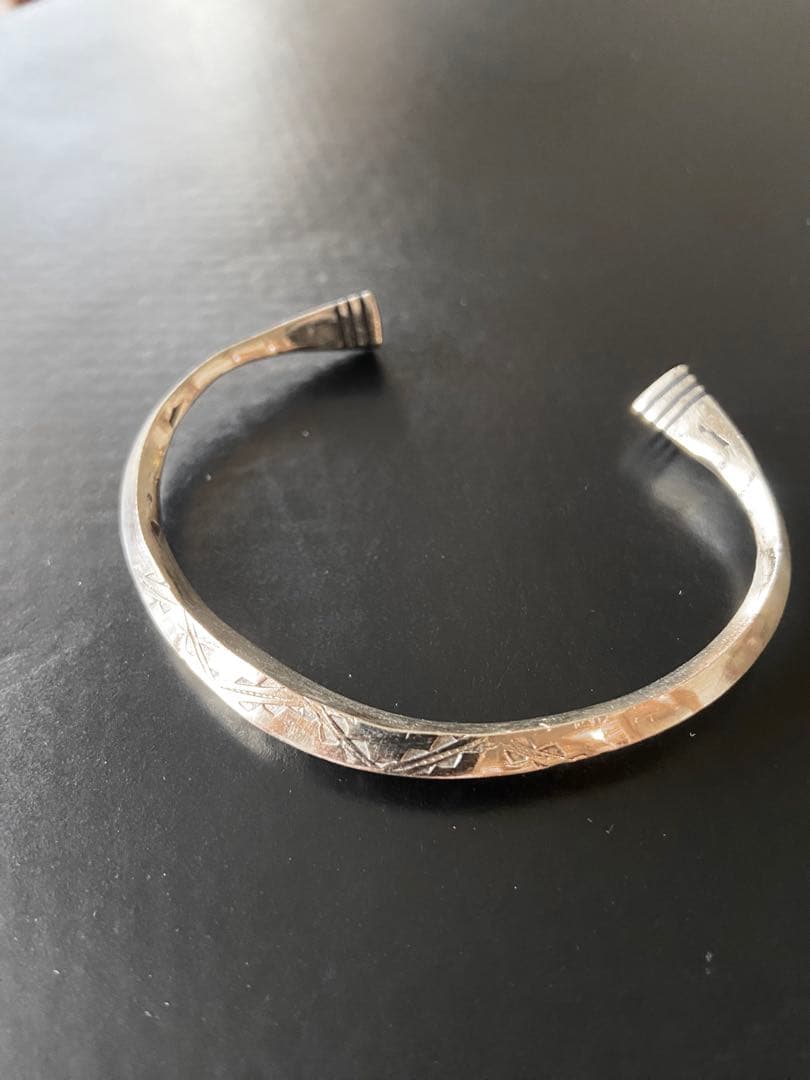 新品未使用 トゥアレグ族　エボニーバングル　トゥアレグバングル　2