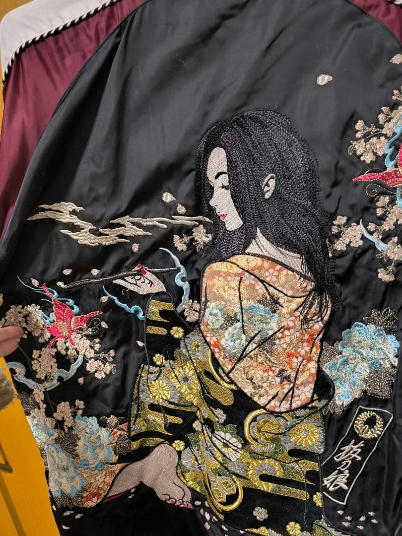 刺繍スカジャン 抜刀娘