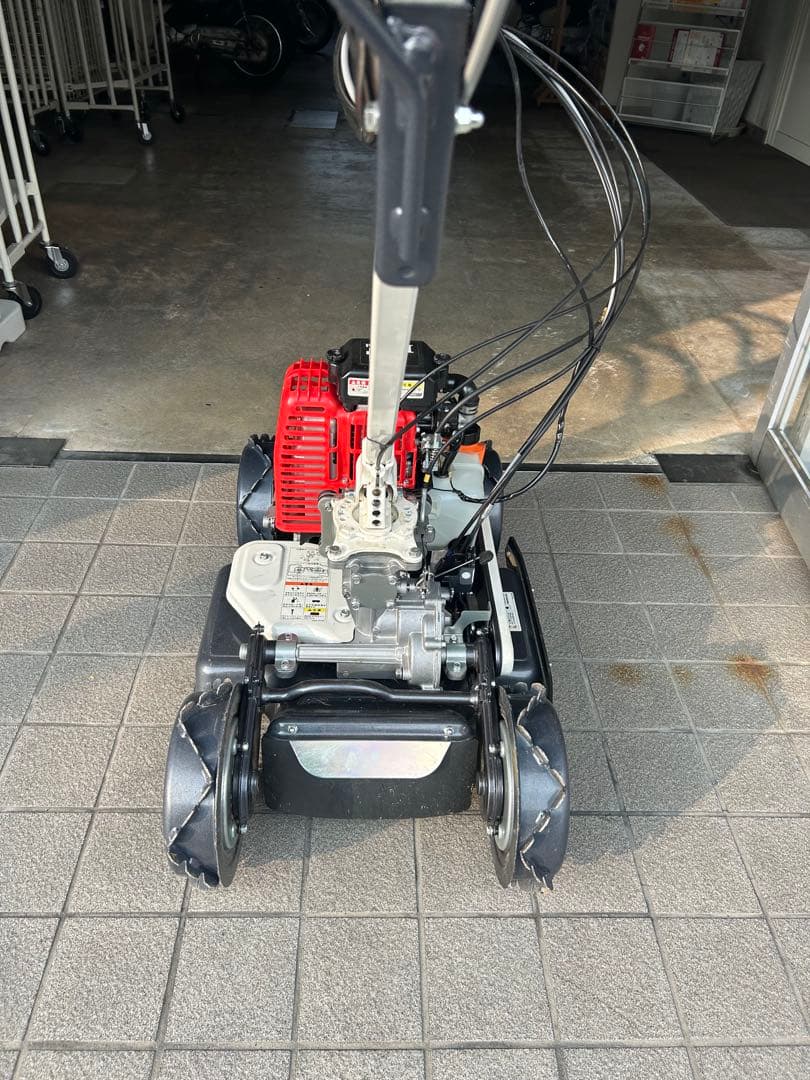 共立 やまびこ 草刈り機 畦草刈機 スパイダーモア 斜面刈り