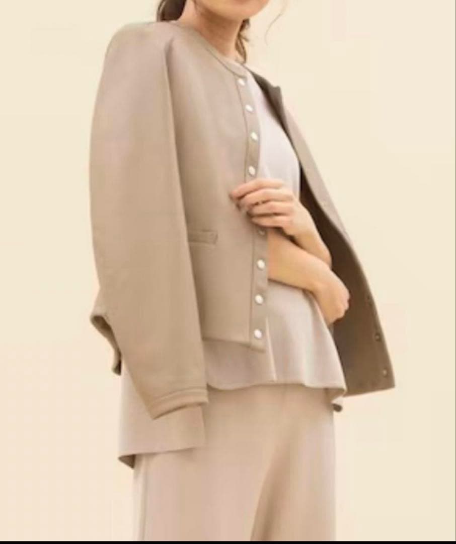 23区シープレザーノーカラージャケット