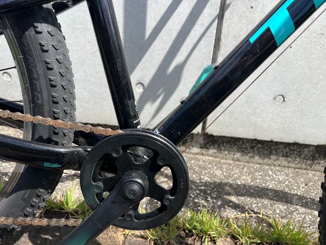 Trek PRECALIBER24 小学生　24インチ　男の子　マウンテンバイク