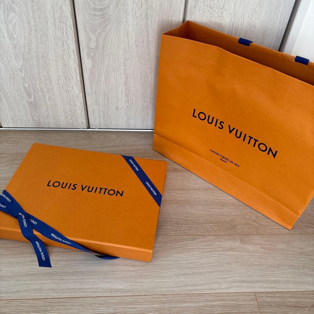 【LOUIS VUITTON美品 】マフラー・レイキャビック グレージュ