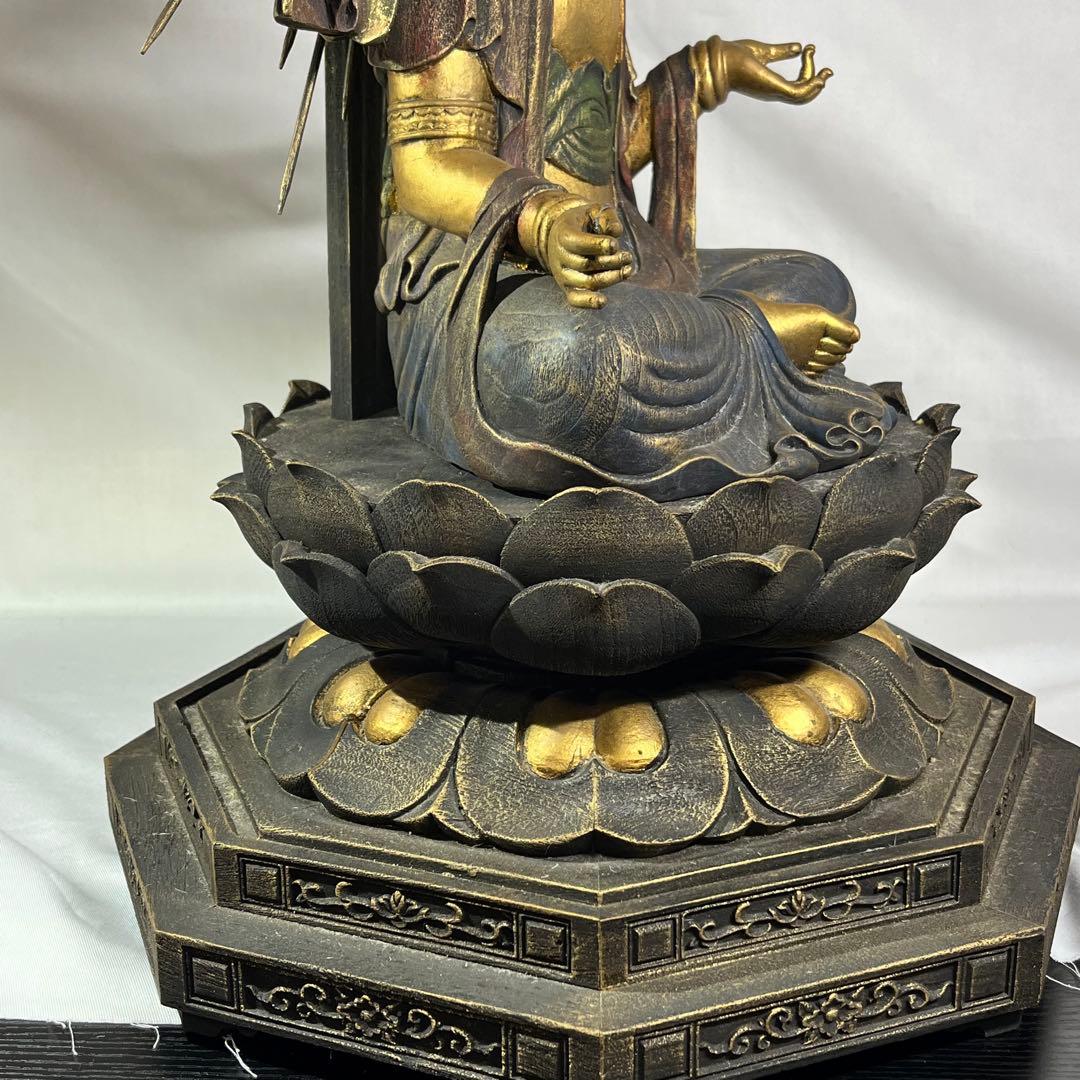 木彫り 観音 楠彫 仏像 戴元偉作 願掛け観音 東京書芸館 古色金彩仕上げ