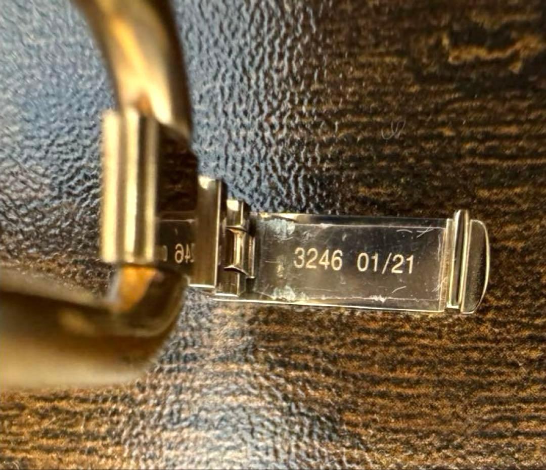 美品GUCCI 1500L ゴールド/GGシェル文字盤 1Pダイヤ