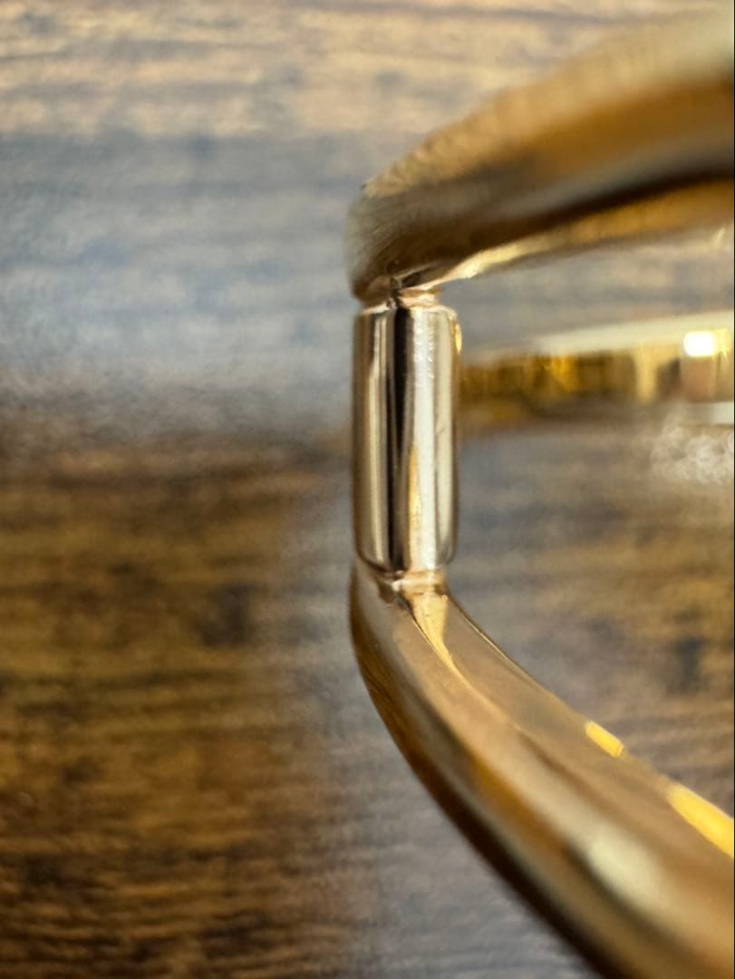 美品GUCCI 1500L ゴールド/GGシェル文字盤 1Pダイヤ