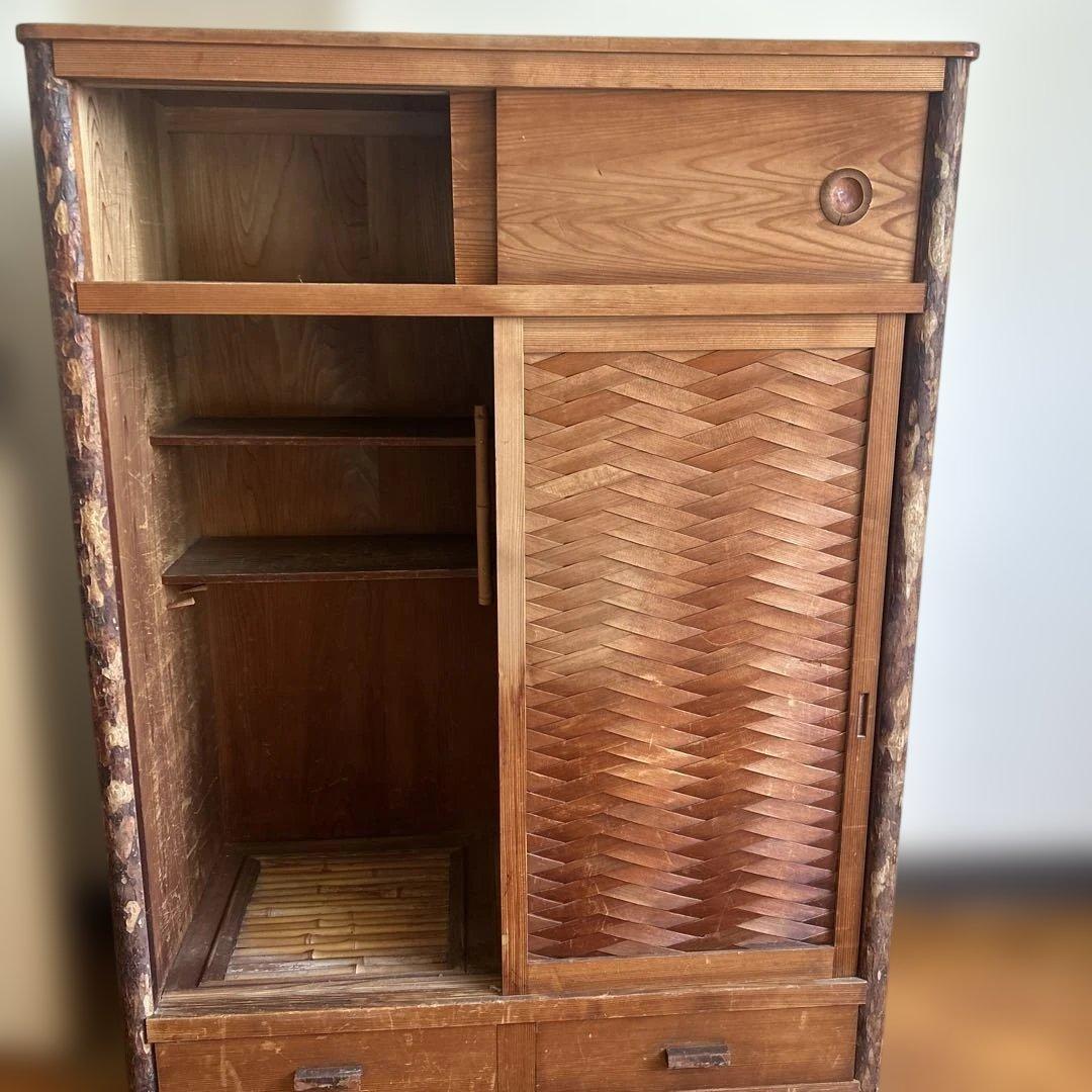 送料込み　伝統工芸　置き水屋　茶道具　置水屋　水屋箪笥　網代引戸　茶箪笥