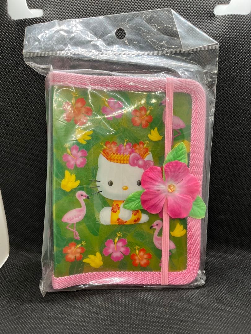 【新品未使用】ハローキティ　ジャングルキティ　システム手帳カバー　ハイビスカス