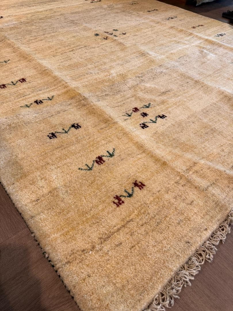 266x209cm 手織りペルシャギャッベ リビングラグ ナチュラル イラン