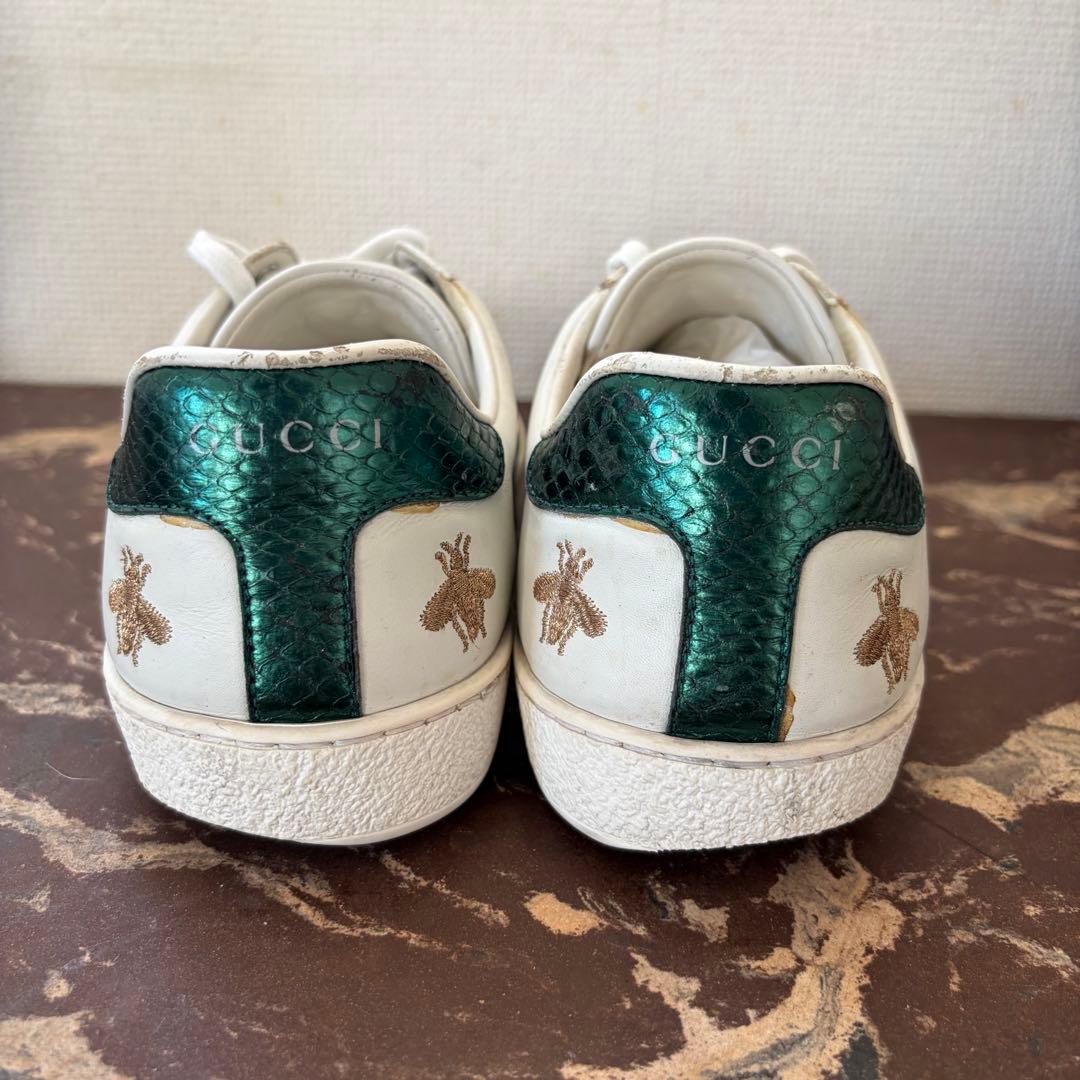 レ*ー様 Gucci ホワイトレザースニーカーBEEシェリーライン星蜂刺繍白24