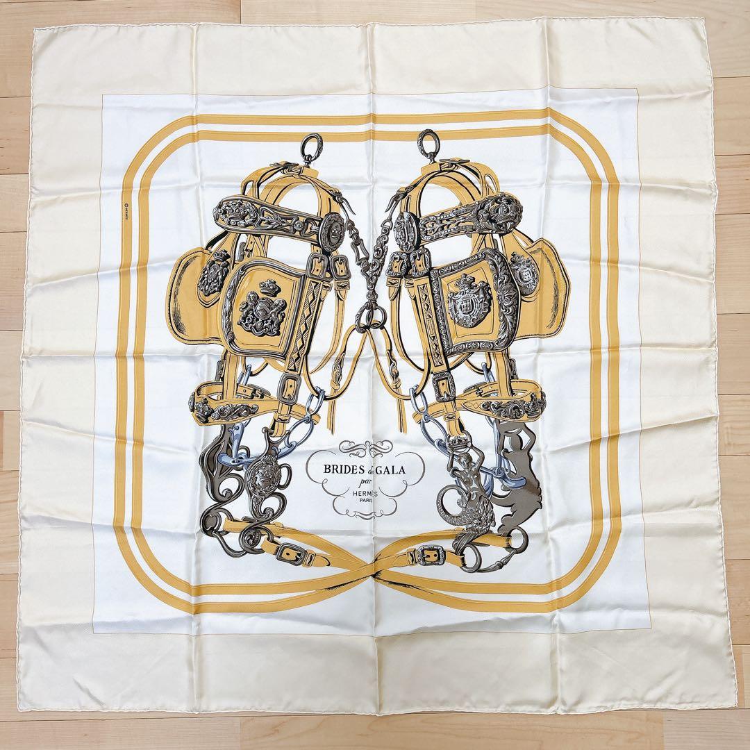 HERMES エルメス カレ90 BRIDES de GALA シルク クリーム