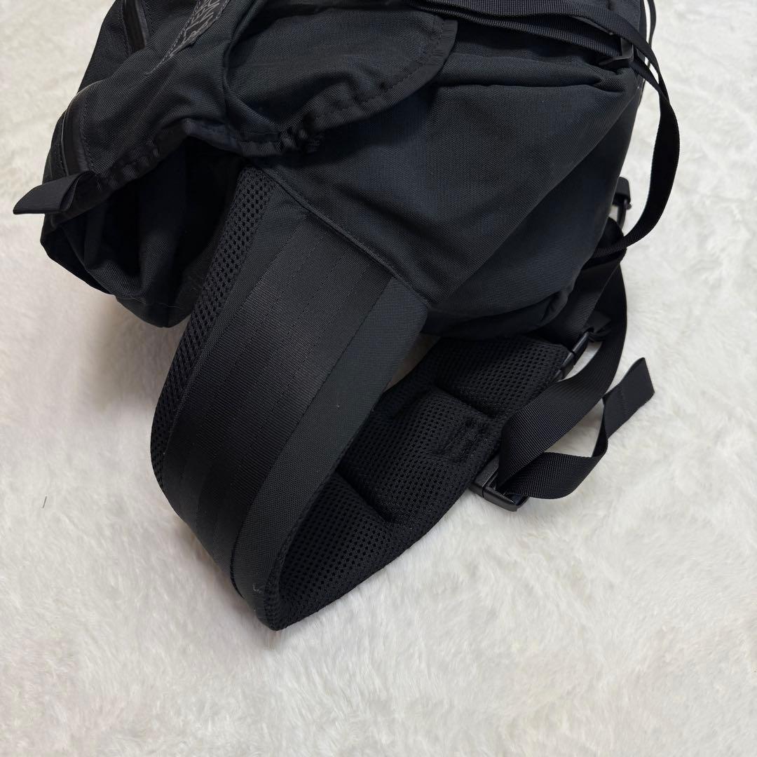 【美品】ミステリーランチ アウトサイダー メッセンジャーバッグ 黒　2way