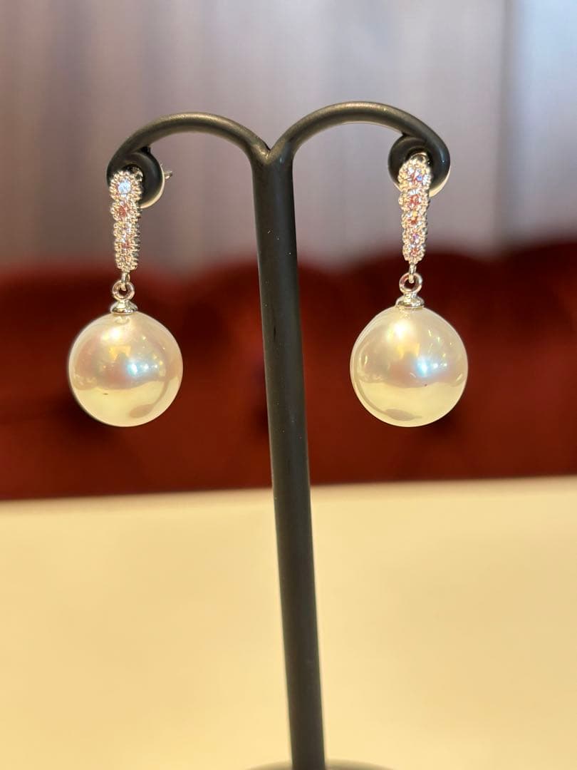 大粒 南洋白蝶真珠 ダイヤモンド ピアス k18WG 豪華！綺麗！迫力の美しさ✴︎