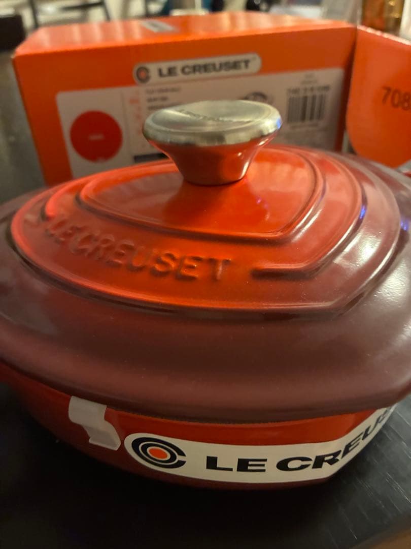 ル・クルーゼ　ダムール・ディッシュ・ループ　赤　未使用
