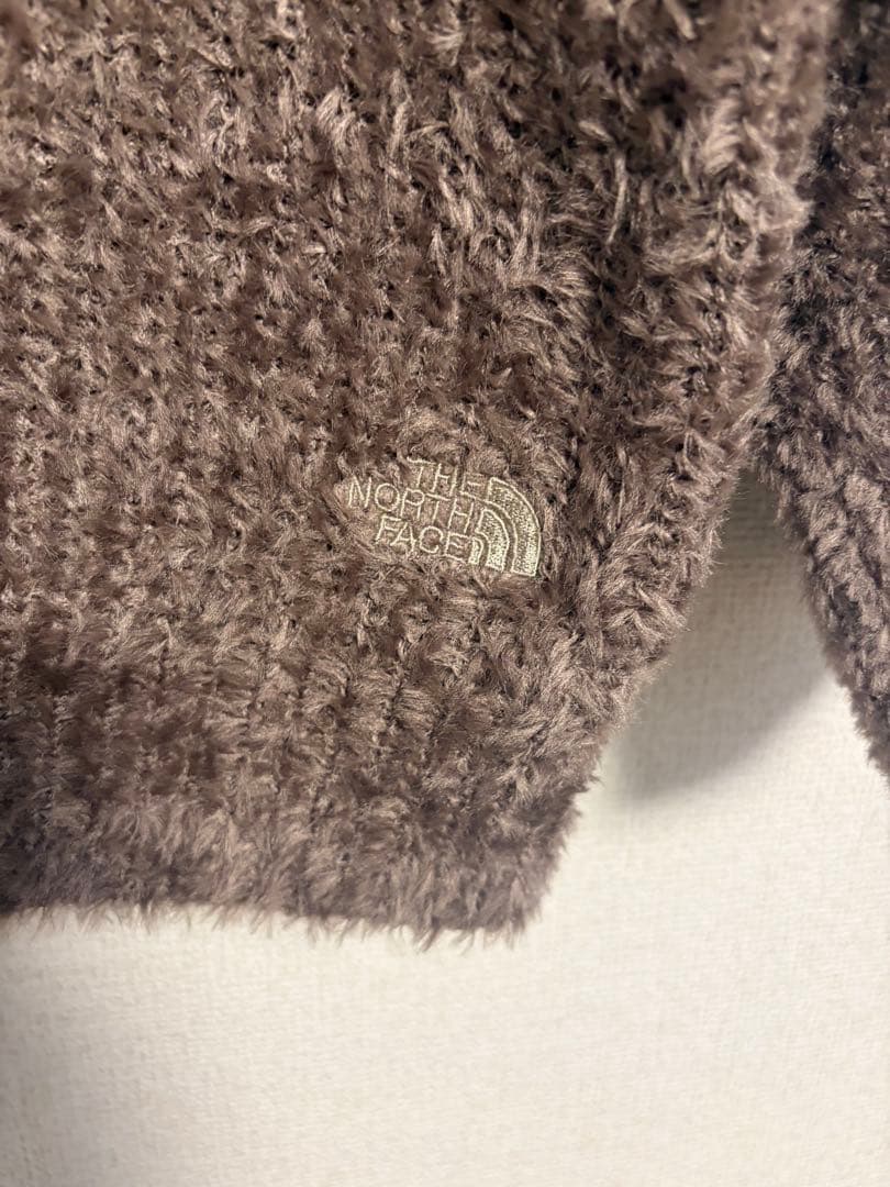THE NORTH FACE オルタナティブフェザークルー（ユニセックス） M
