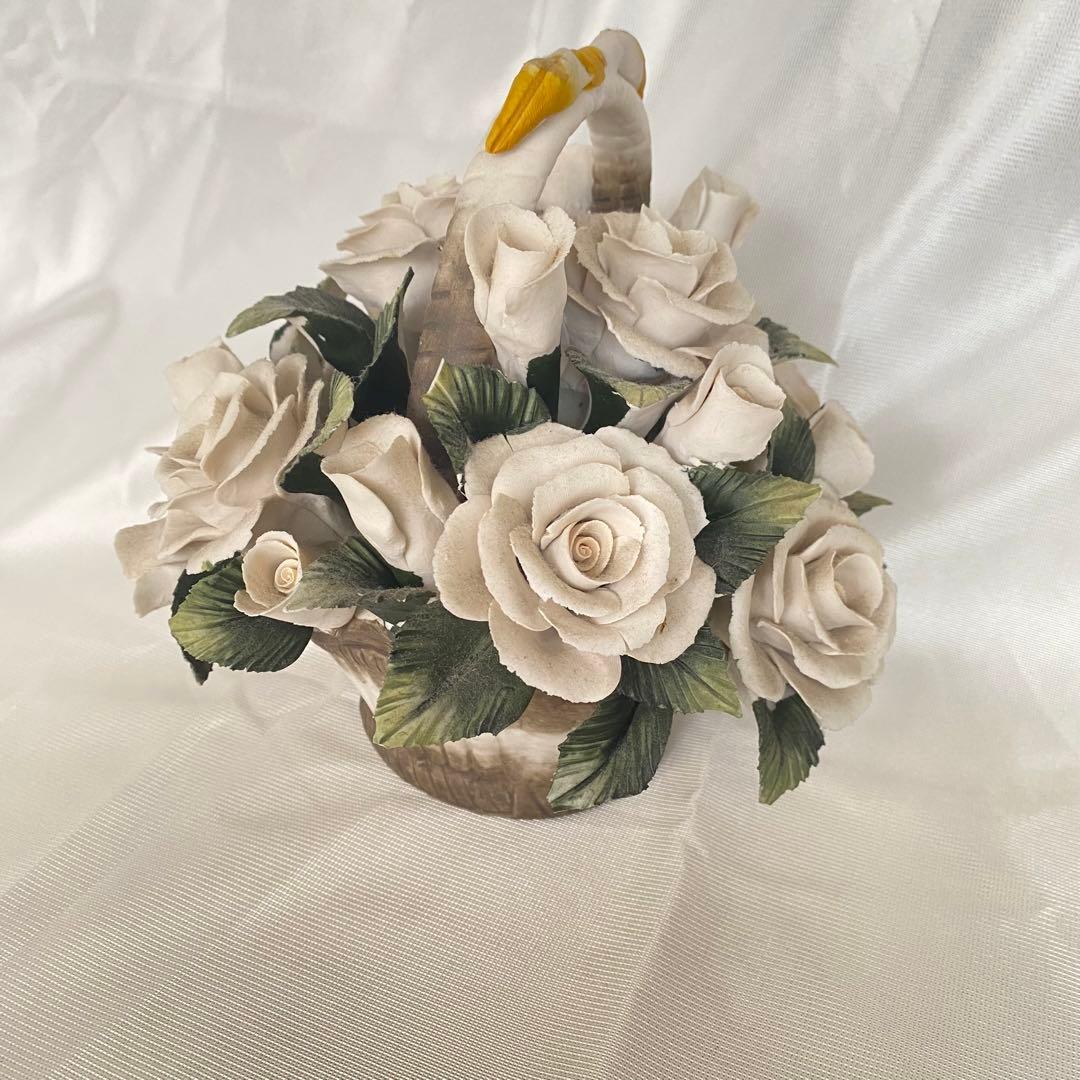 花のブーケ　陶器　置物　飾り物　せともの　インテリア　雑貨