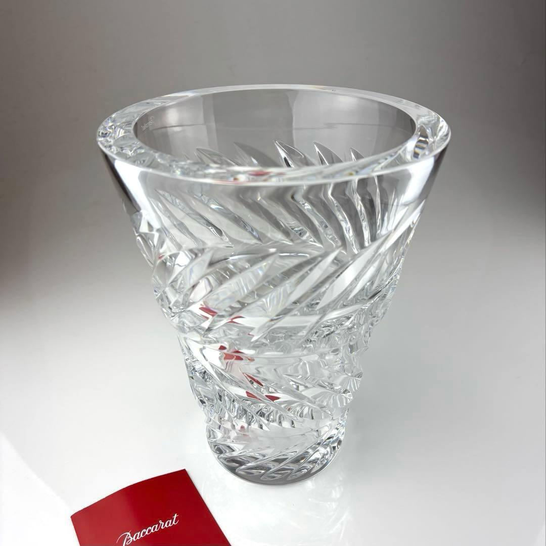 バカラ　トスカーナ　花瓶