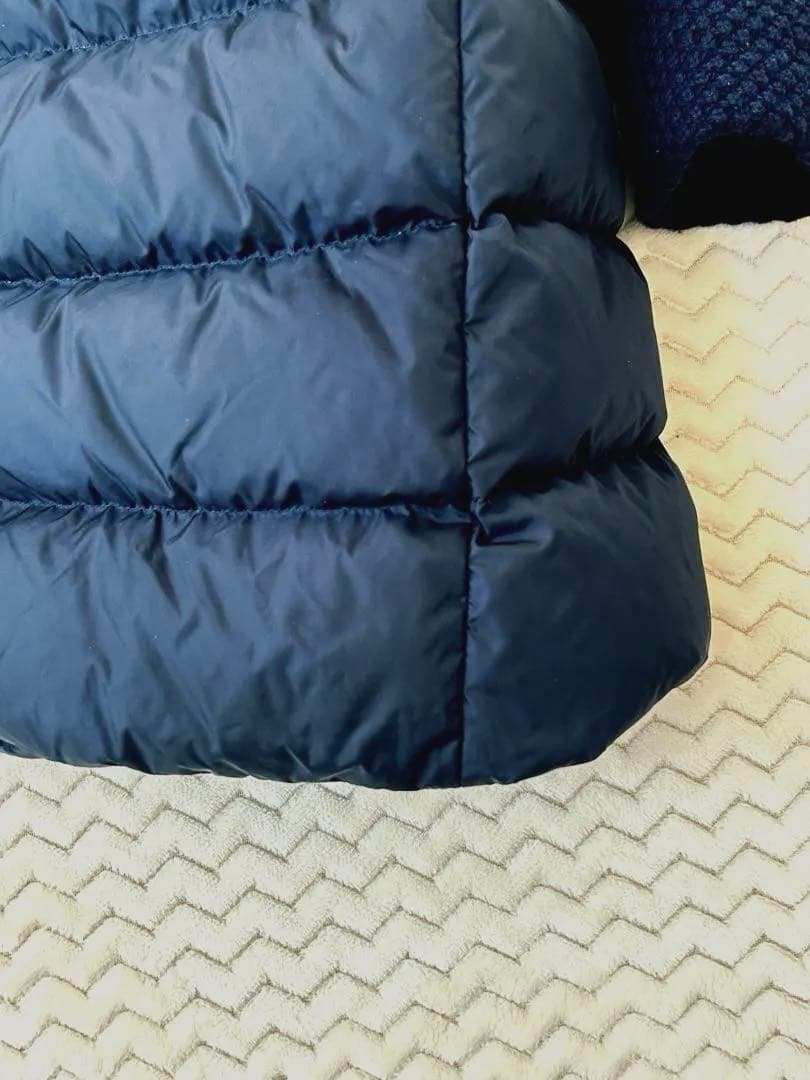 ★美品HERNO★ヘルノ ★大人気シリーズ ★ネイビー42サイズ