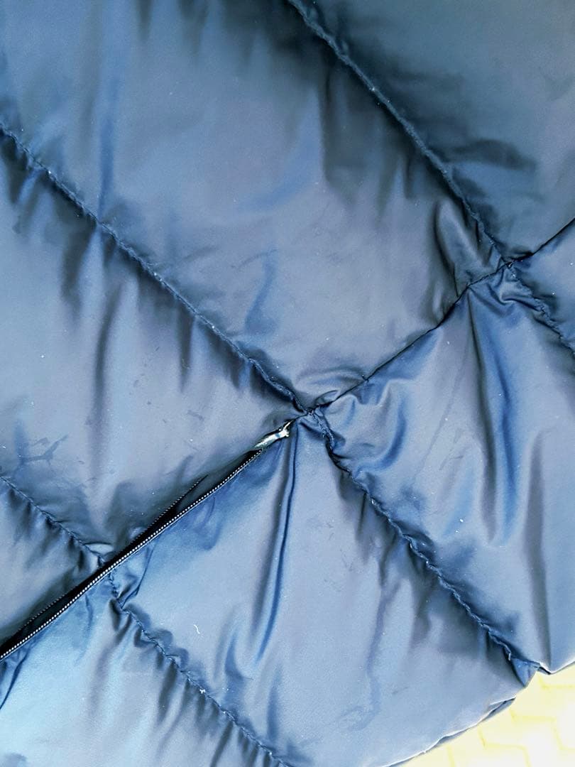 ★美品HERNO★ヘルノ ★大人気シリーズ ★ネイビー42サイズ