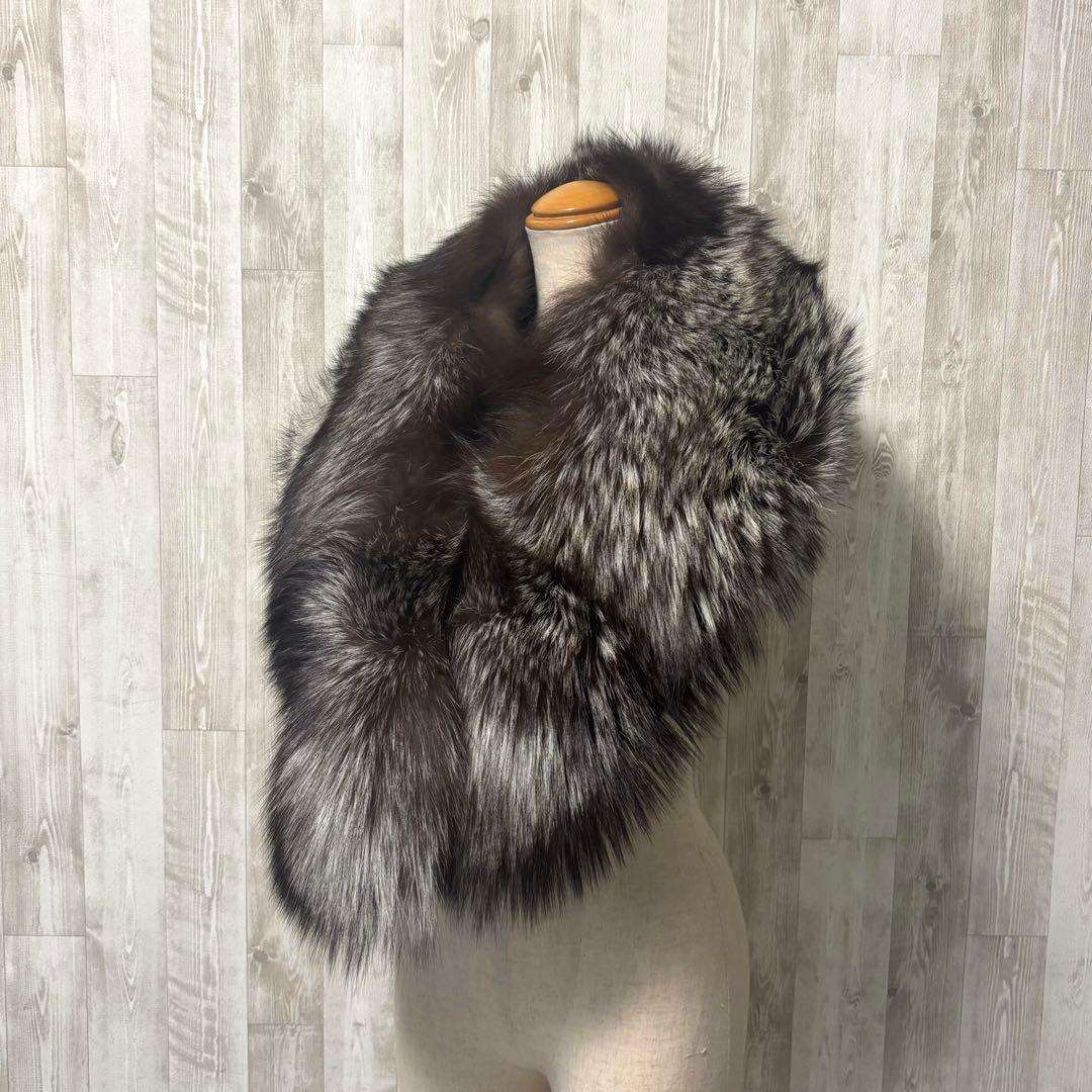 ⭐️未使用⭐️豪華サイズ　サガフォックス　ファー　ショール　襟巻き　ふわふわ　成人式