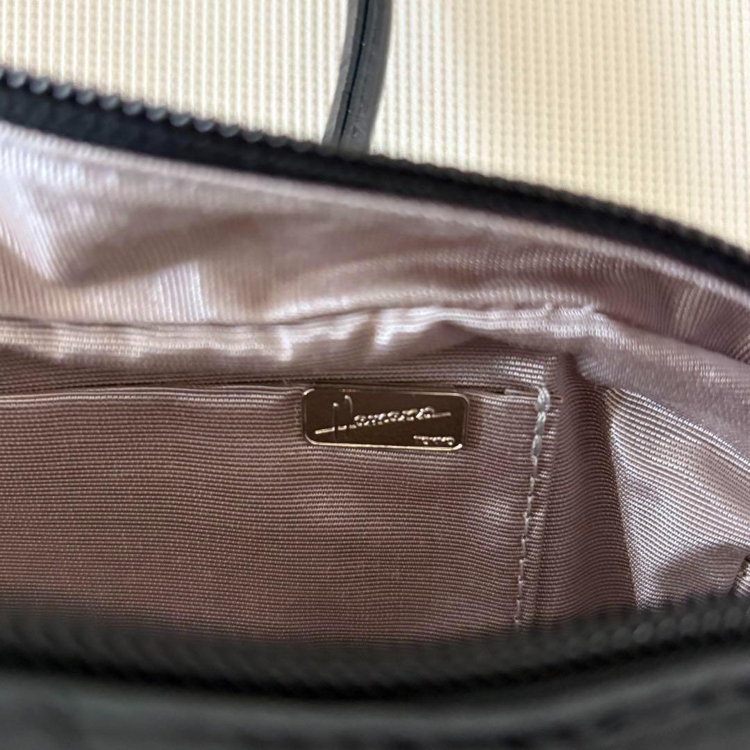 【美品】芸能人着用 定価66,000円 濱野皮革工藝 クロコ型押し ボストン 黒