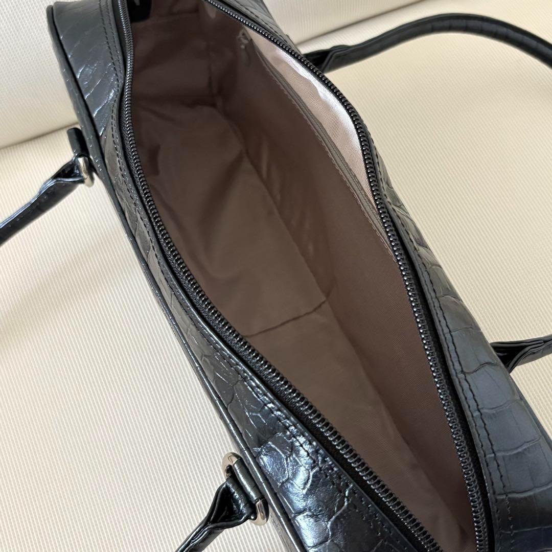 【美品】芸能人着用 定価66,000円 濱野皮革工藝 クロコ型押し ボストン 黒