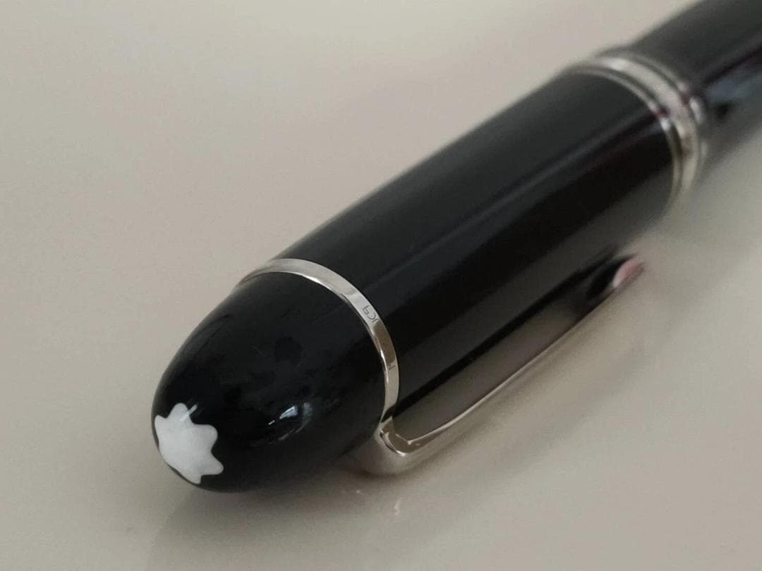 モンブラン 万年筆 114228 マイスターシュテュック 149 プラチナライン