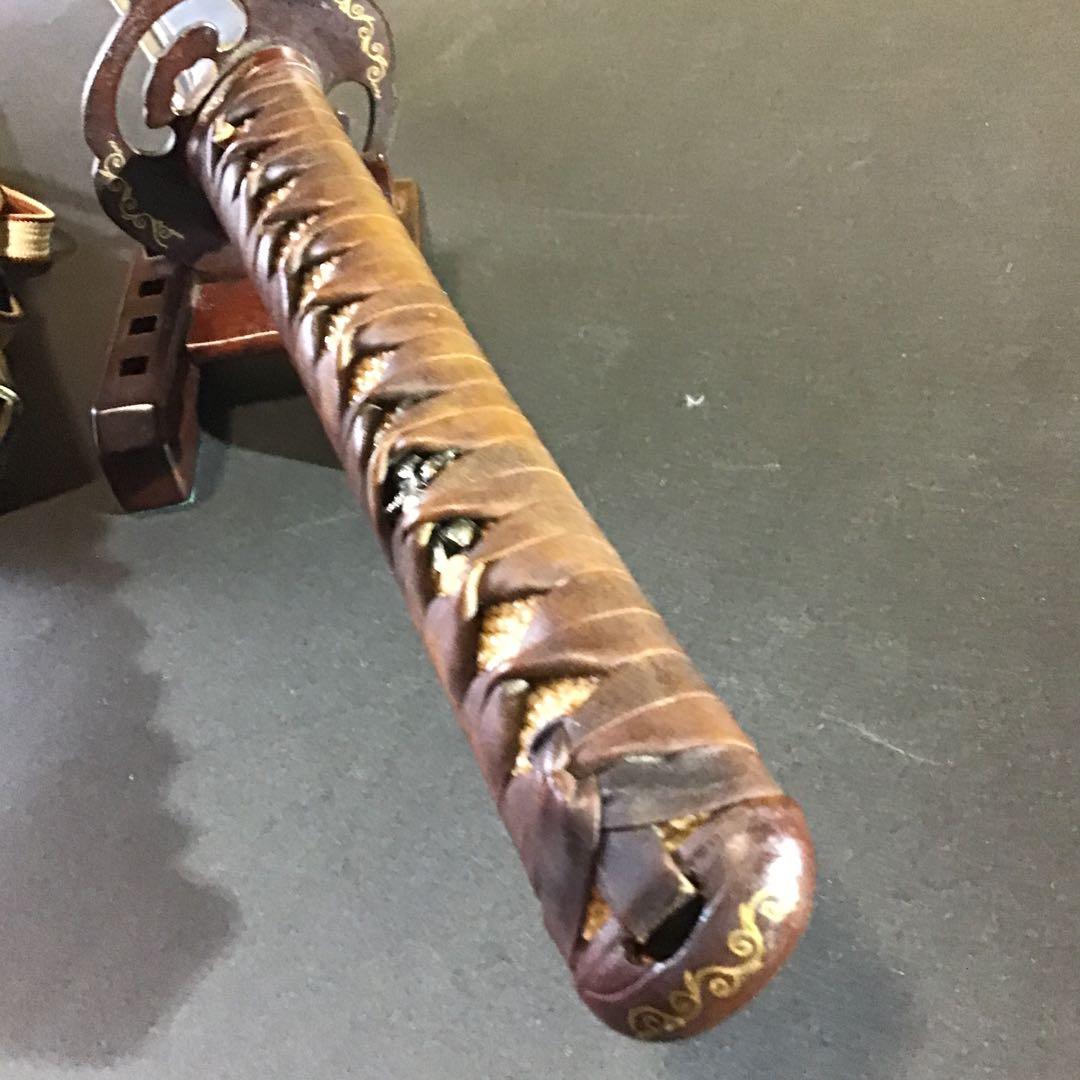 肥後拵　鍔　縁頭　象嵌　革巻柄　目貫勝虫　居合刀