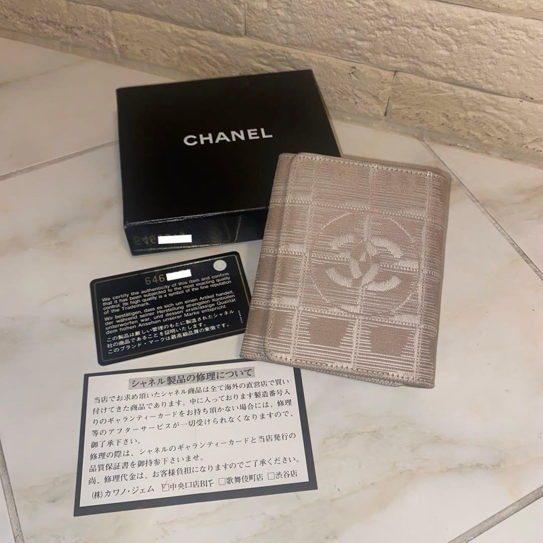 CHANEL シャネル ニュートラベルライン 三つ折り財布