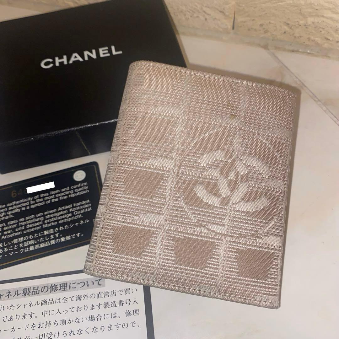 CHANEL シャネル ニュートラベルライン 三つ折り財布