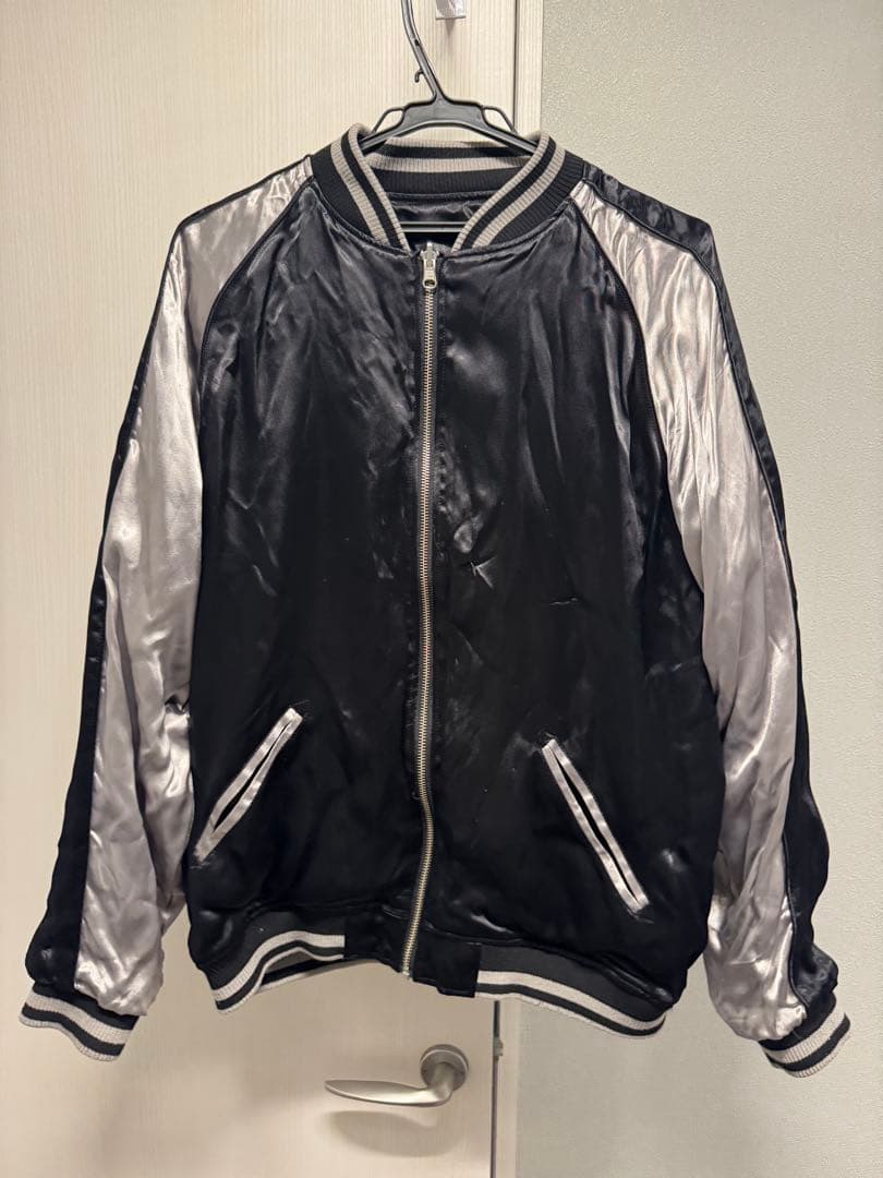 スカジャン　黒　グレー　リバーシブル