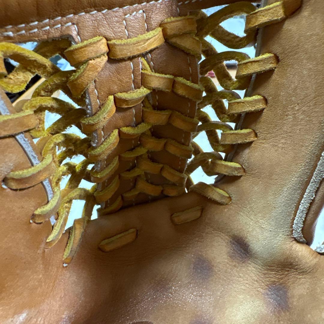 Wilson 硬式グローブ　オールラウンド（屋外使用なし）