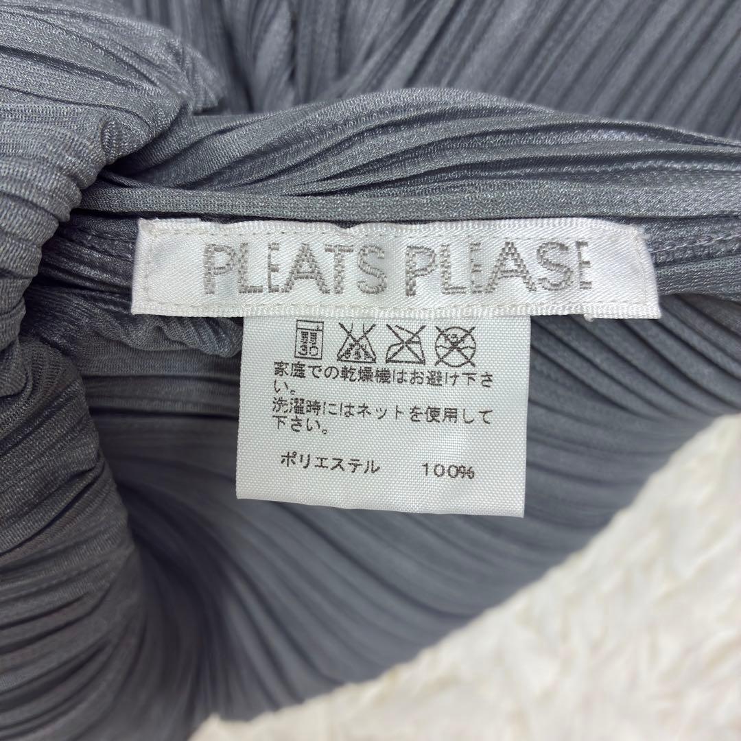 美品　プリーツプリーズ　ハイネック　半袖カットソー　3　ストレッチ　ライトグレー