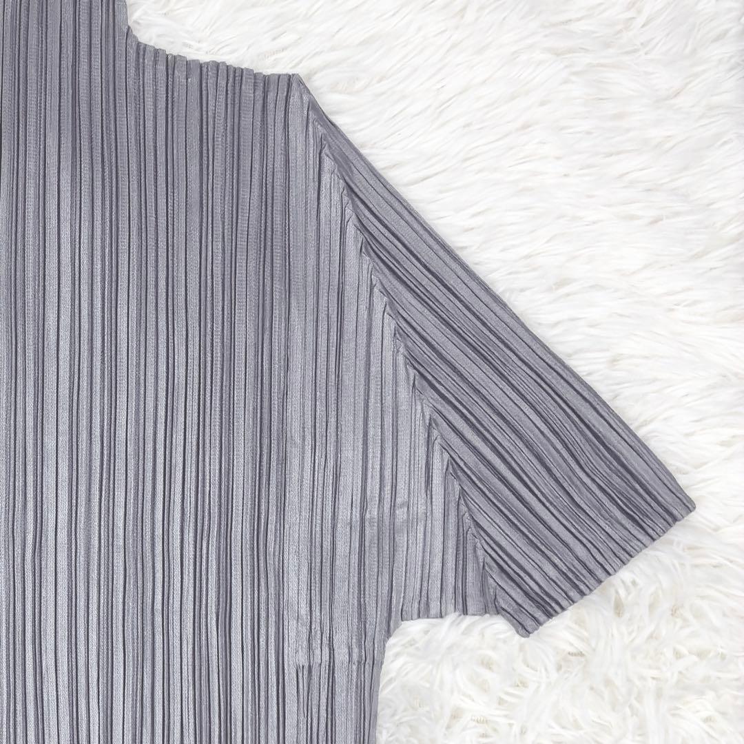 美品　プリーツプリーズ　ハイネック　半袖カットソー　3　ストレッチ　ライトグレー