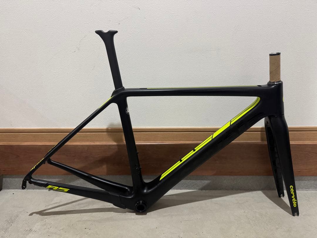 CERVELO R5 フレームセット