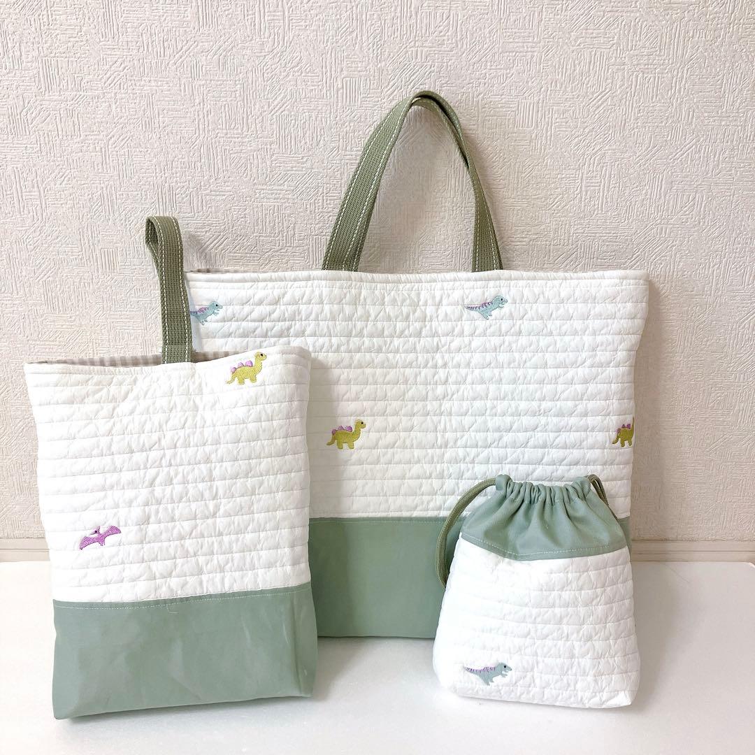 大きめ　レッスンバッグ 上履き入れ　コップ袋　ヌビ　恐竜刺繍
