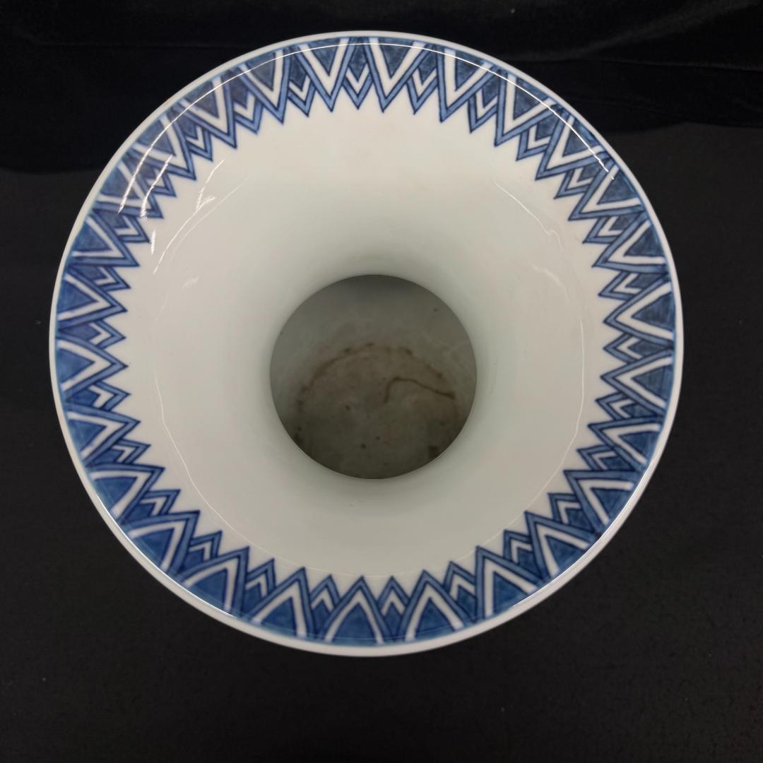 三川内焼　平戸嘉右衛門作　染付　松竹梅　花瓶　壺