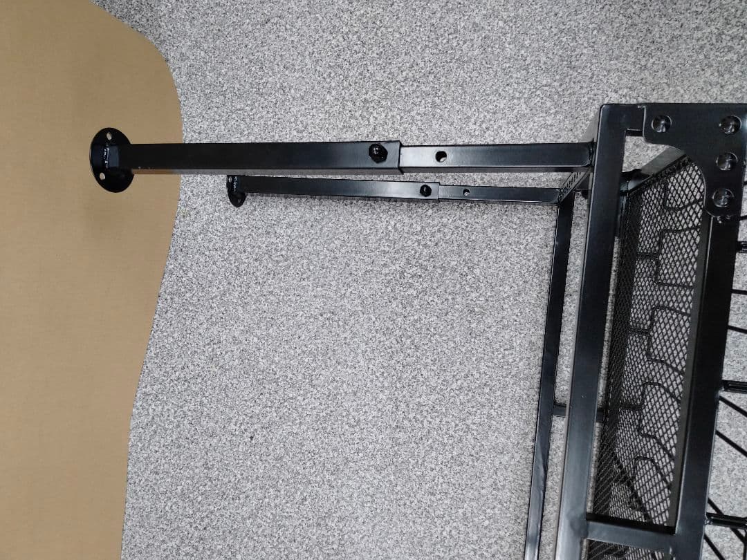 ブラックメタル ワイングラスホルダー 収納 展示品