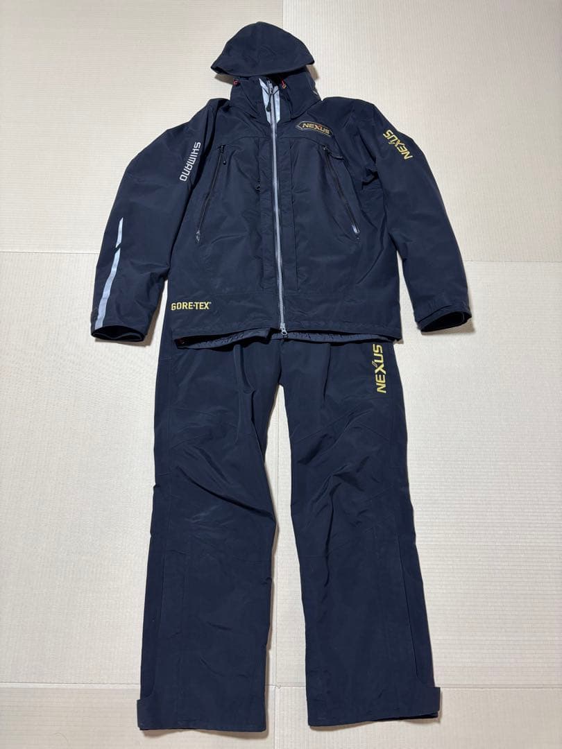 シマノ　ネクサス　ゴアテックス　防寒着